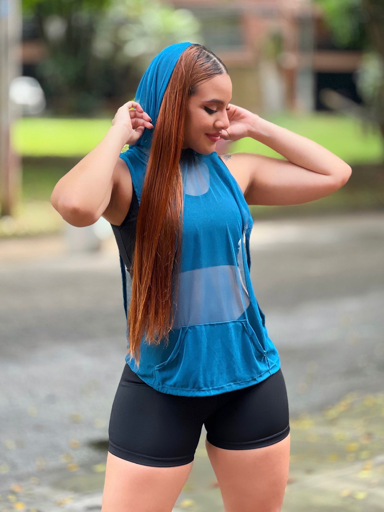 Blusa Sin Manga Gorra