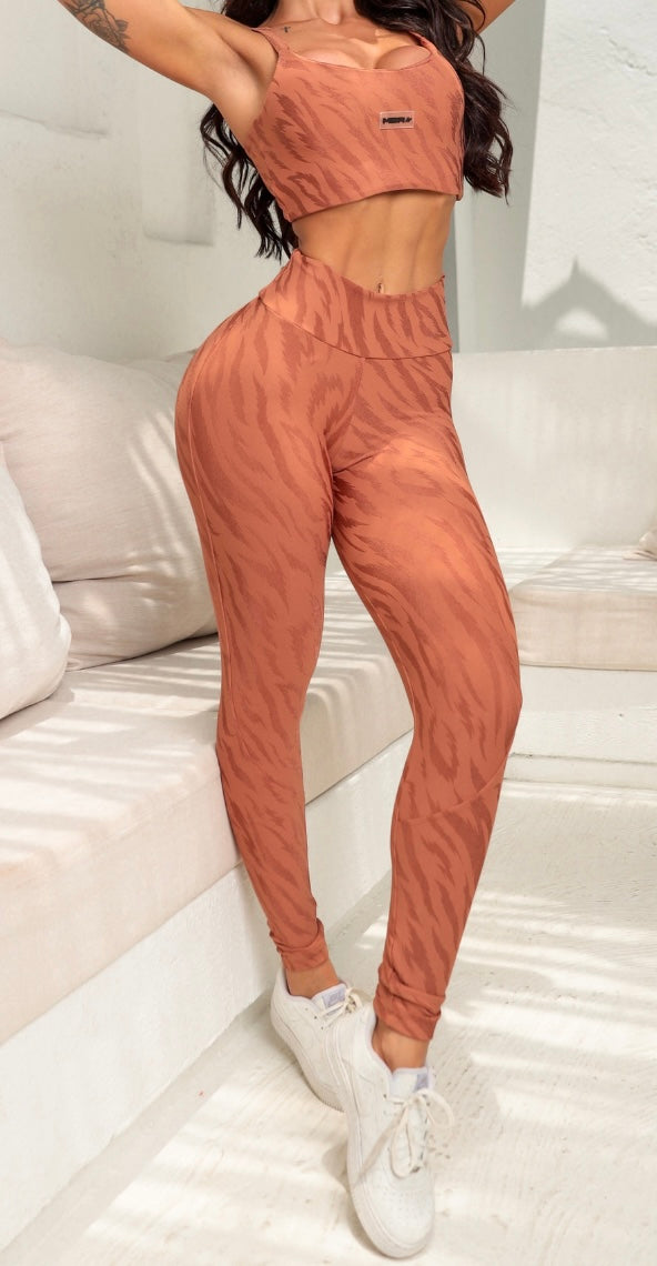 Conjunto Leggin y Top Jaquard Marrón