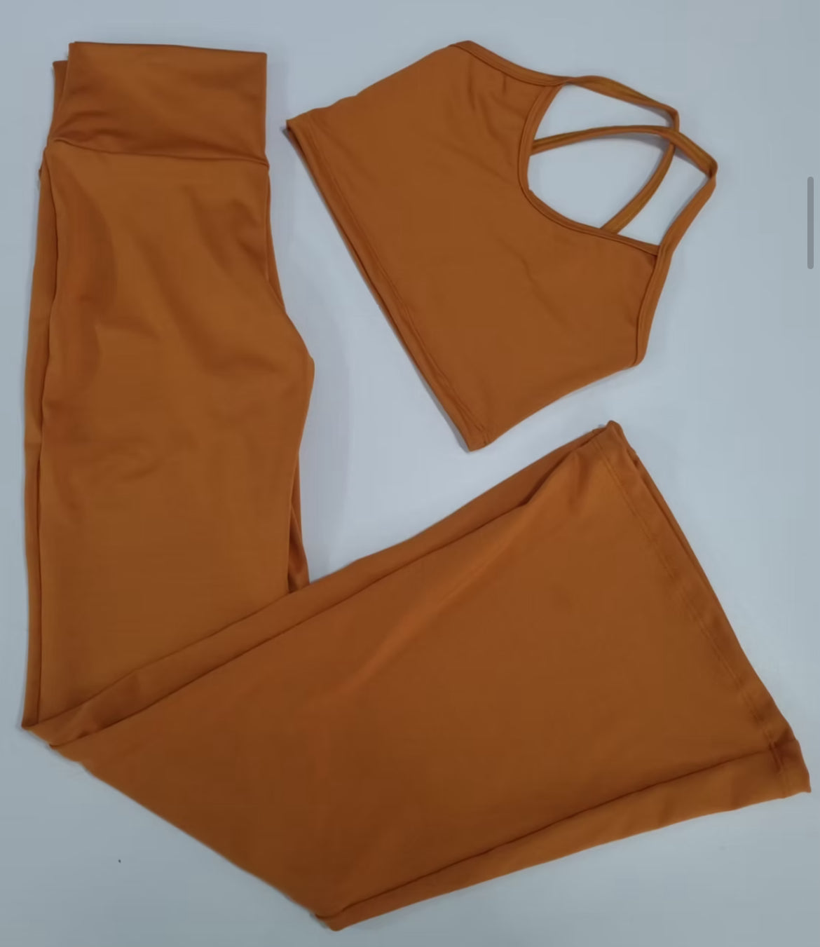 Conjunto Leggin Campana y Top sólido